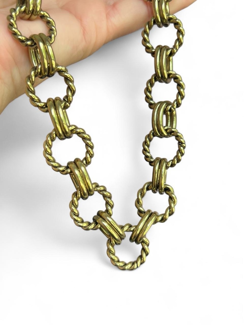 Heidi Daus Chunky Gold Link Necklace - Picture 3 of 6